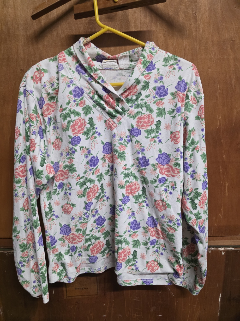 🛍️ Vintage American Weekend Floral Sweatshirt - Size L